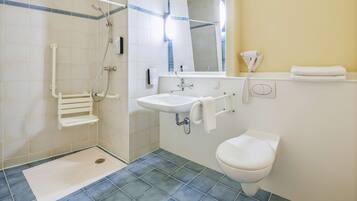 Articles de toilette écologiques, sÚche-cheveux, serviettes fournies