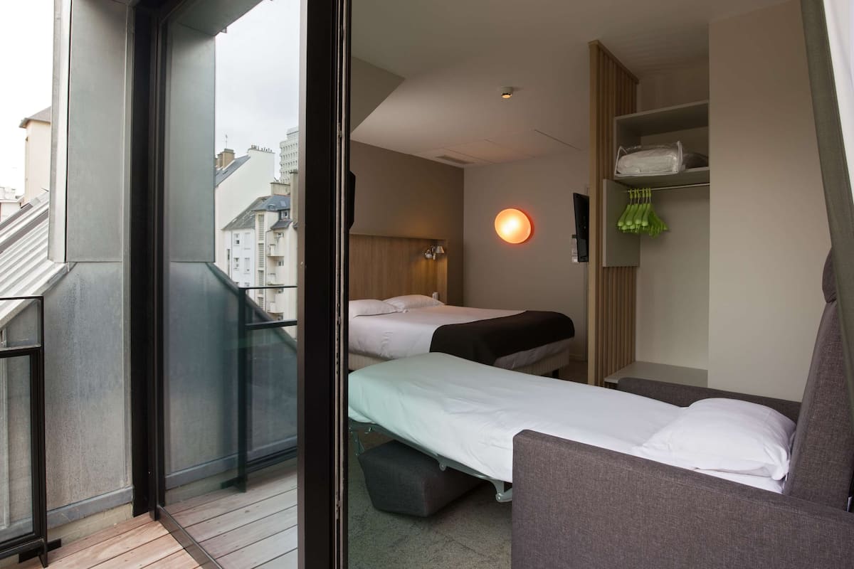 room, 1 double bed (next generation) | desk, iron/ironing board, free cots/infant beds, free wifi