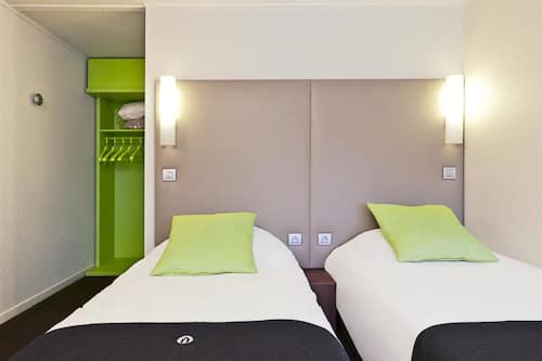 Standard Room, 2 Single Beds | Desk, blackout curtains, soundproofing, free WiFi