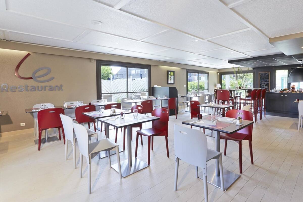 Chambre Standard, 1 lit double | Restaurant | Souper servi sur place