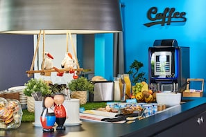 Daily buffet breakfast for a fee - Kyriad Direct Strasbourg Ouest - Zénith (Strasbourg)