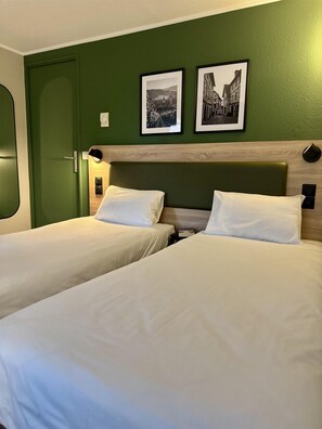Standard Room, 2 Single Beds