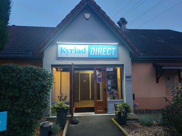 Front of property - Kyriad Direct Haguenau (Haguenau)