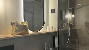 Shower, rainfall showerhead, eco-friendly toiletries, hair dryer