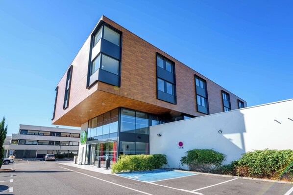 บริเวณภายนอก