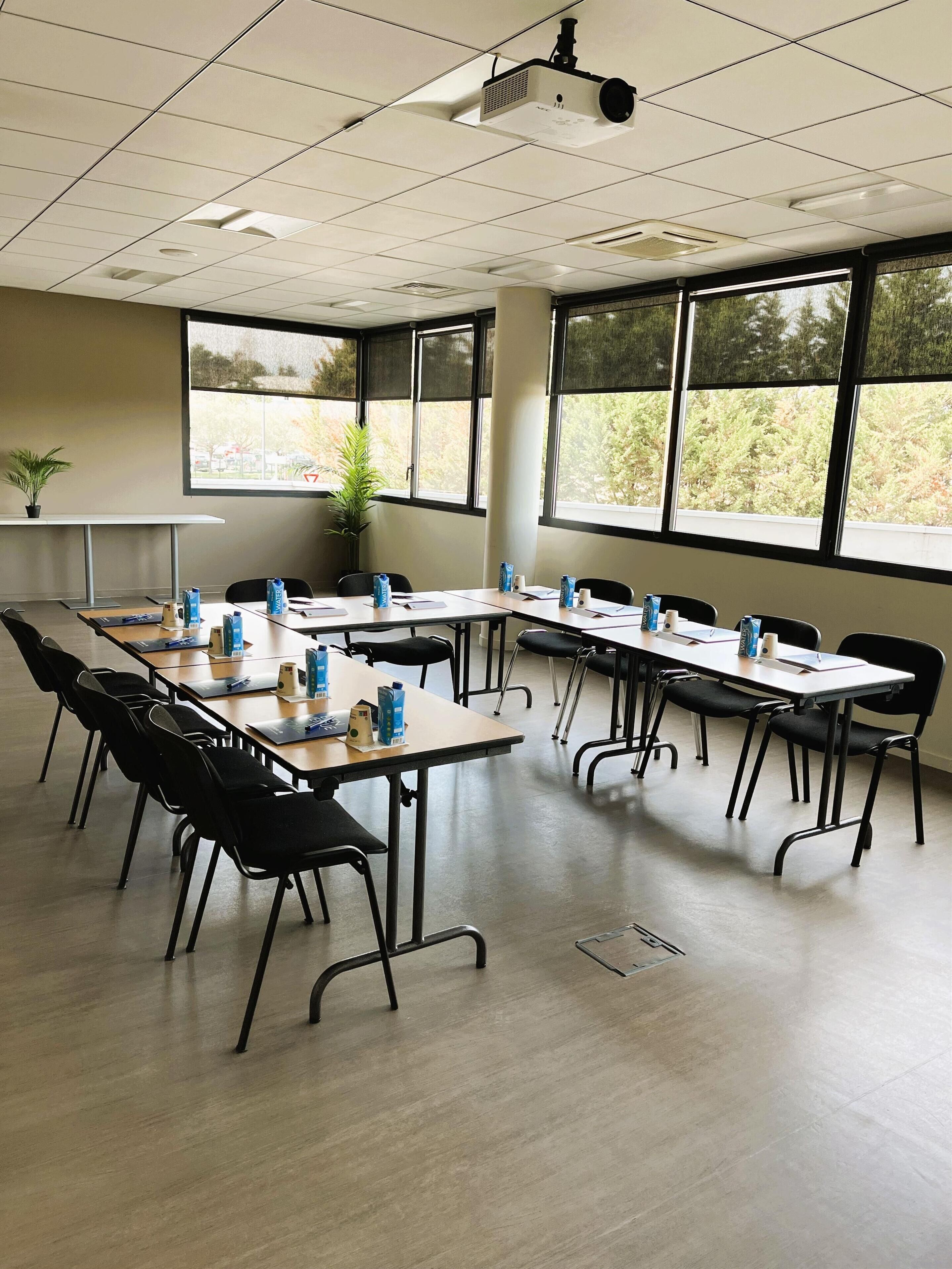 Meeting facility