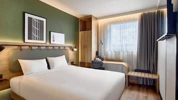 Ropa de cama hipoalergénica, caja fuerte, escritorio