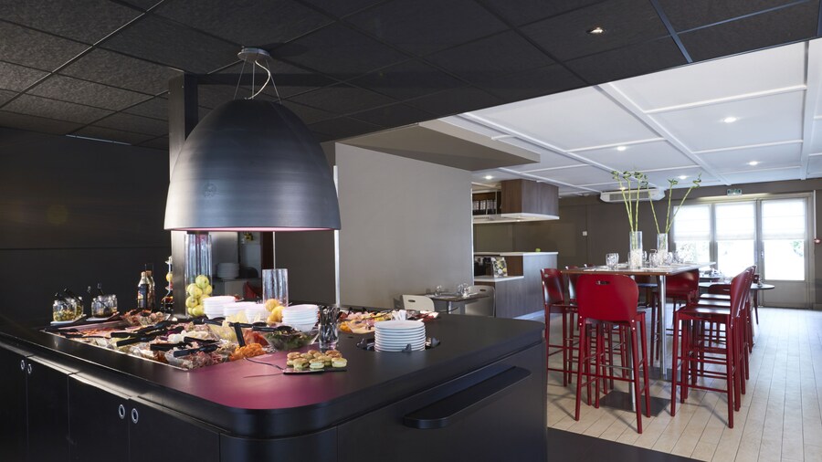 Campanile Dunkerque Armbouts