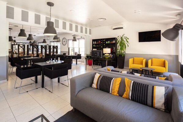 Sala de estar en el lobby