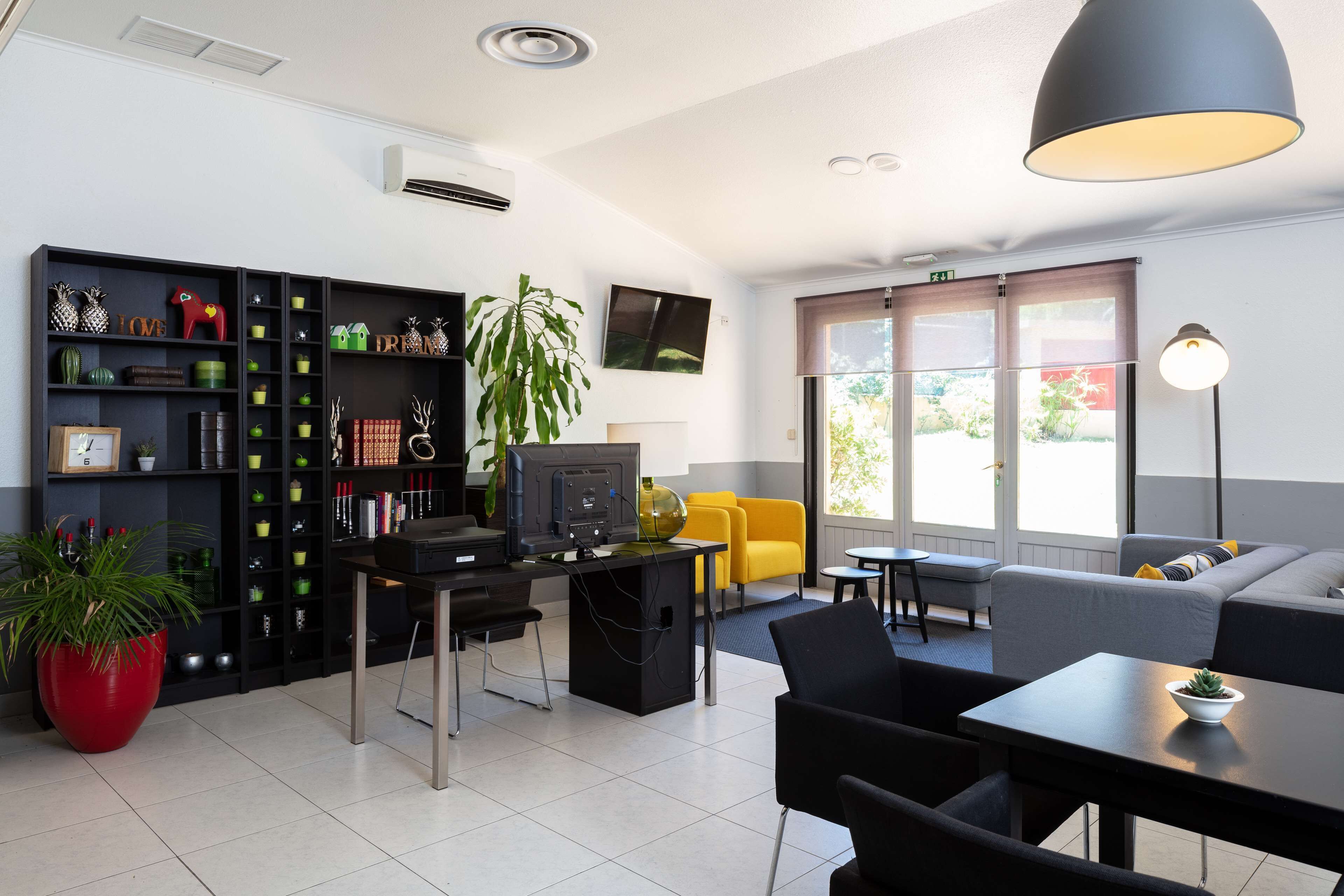 Foto - Hotel Campanile Lisbon South - Setubal