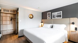 Superior Room, 1 King Bed - Campanile Vannes (Vannes)