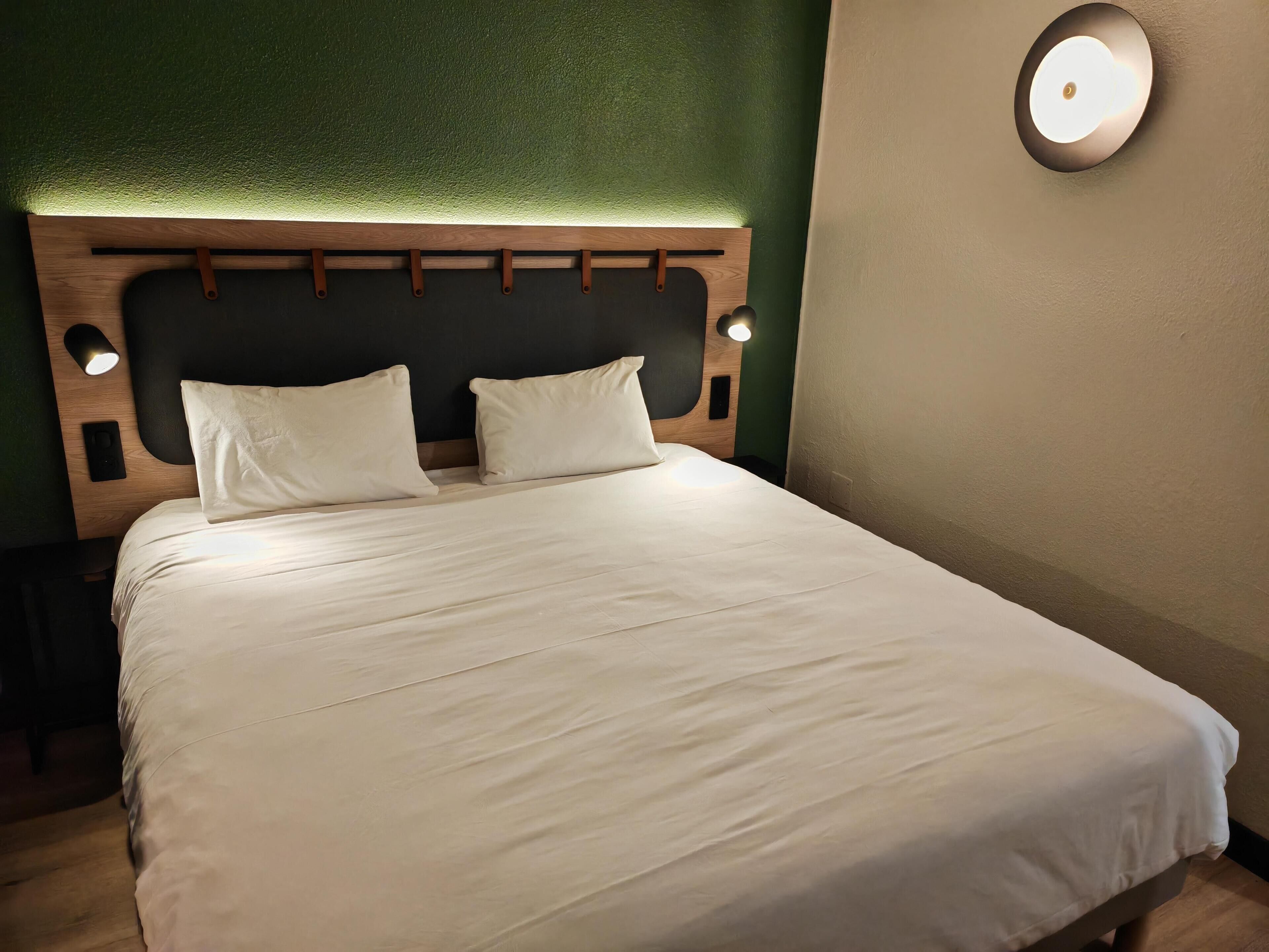 Standard Room, 1 Double Bed | Premium bedding, down comforters, desk, blackout drapes