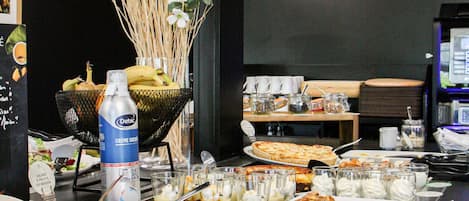 Breakfast, lunch, dinner served; French cuisine