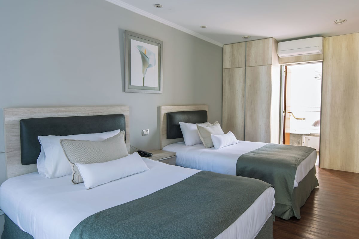 Superior Room, 2 Single Beds, Garden View