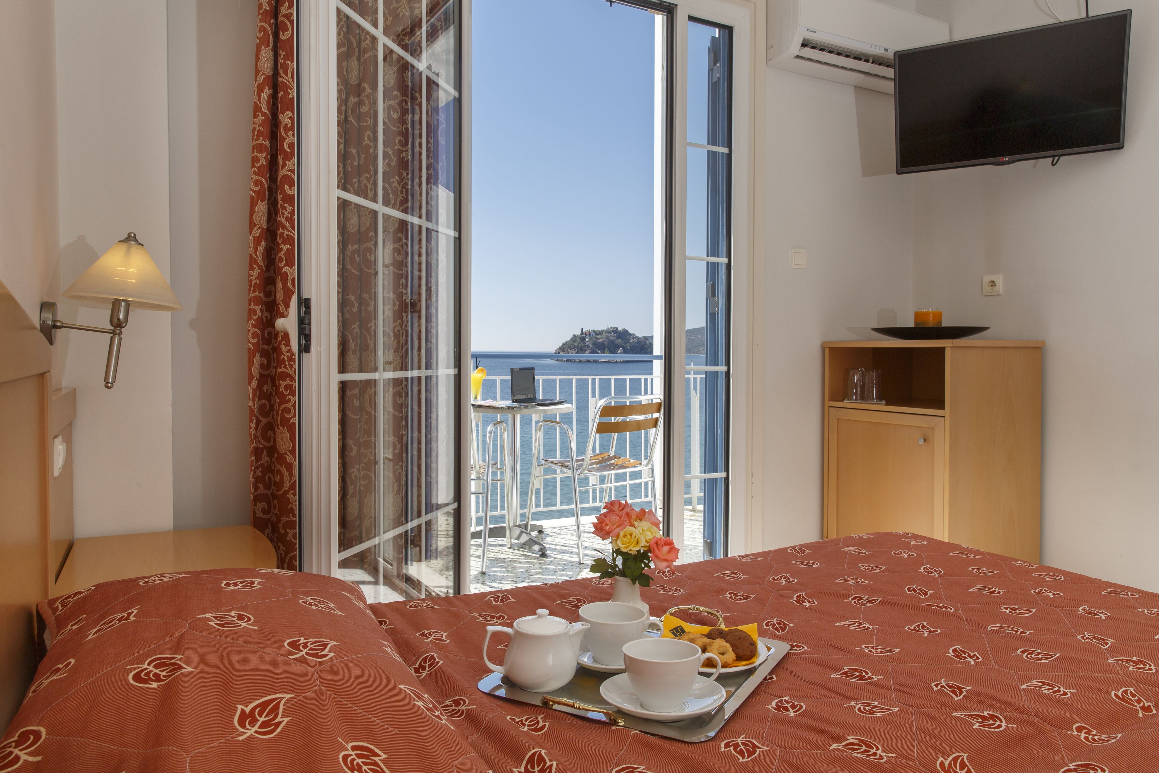 Standard Double Room, Sea View | Premium bedding, in-room safe, blackout drapes, soundproofing