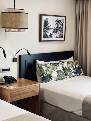 1 bedroom, minibar, in-room safe, desk