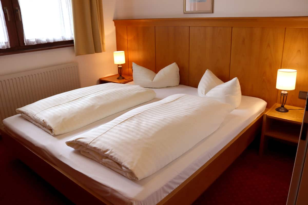 Family Apartment, 2 Bedrooms | Hypo-allergenic bedding available, minibar, in-room safe, desk