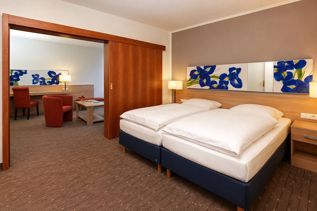 Desk, iron/ironing board (on request), WiFi (free), bed sheets