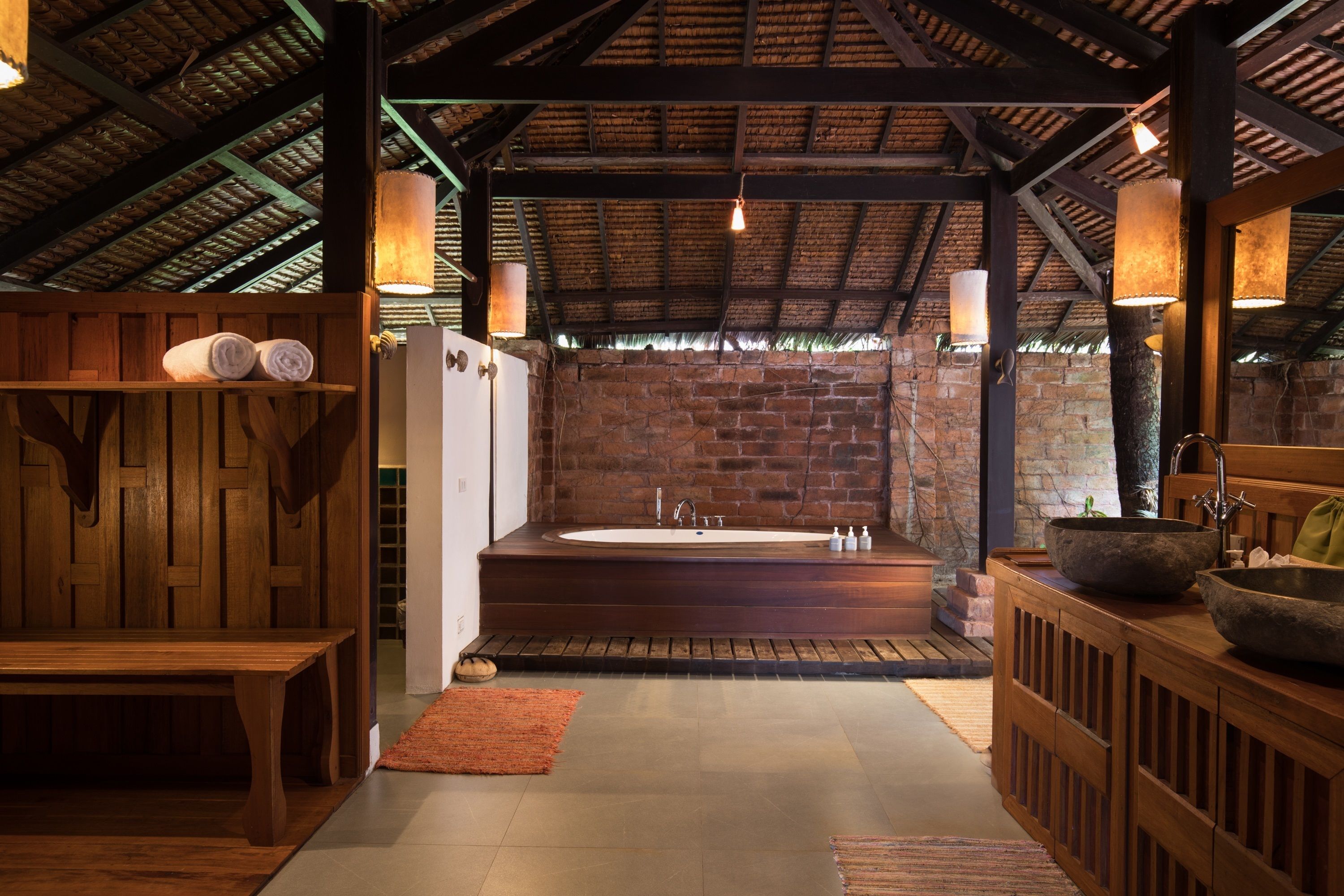 family double room, beachside | bathroom | free toiletries, hair dryer, towels