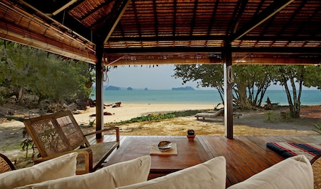 Family Double Room, Beachfront | Living area. Koyao Island Resort