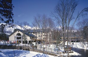 Exterior - Hakuba Mominoki Hotel (Hakuba)