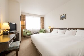 Basic Twin Room, 2 Single Beds, Ensuite