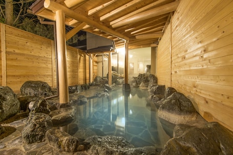 Body treatments, facials. Hakuba Mominoki Hotel