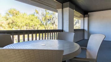 Suite, 2 Bedrooms | Terrace/patio