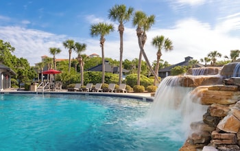 Pool (outdoor) at Legacy Vacation Resorts Palm Coast
