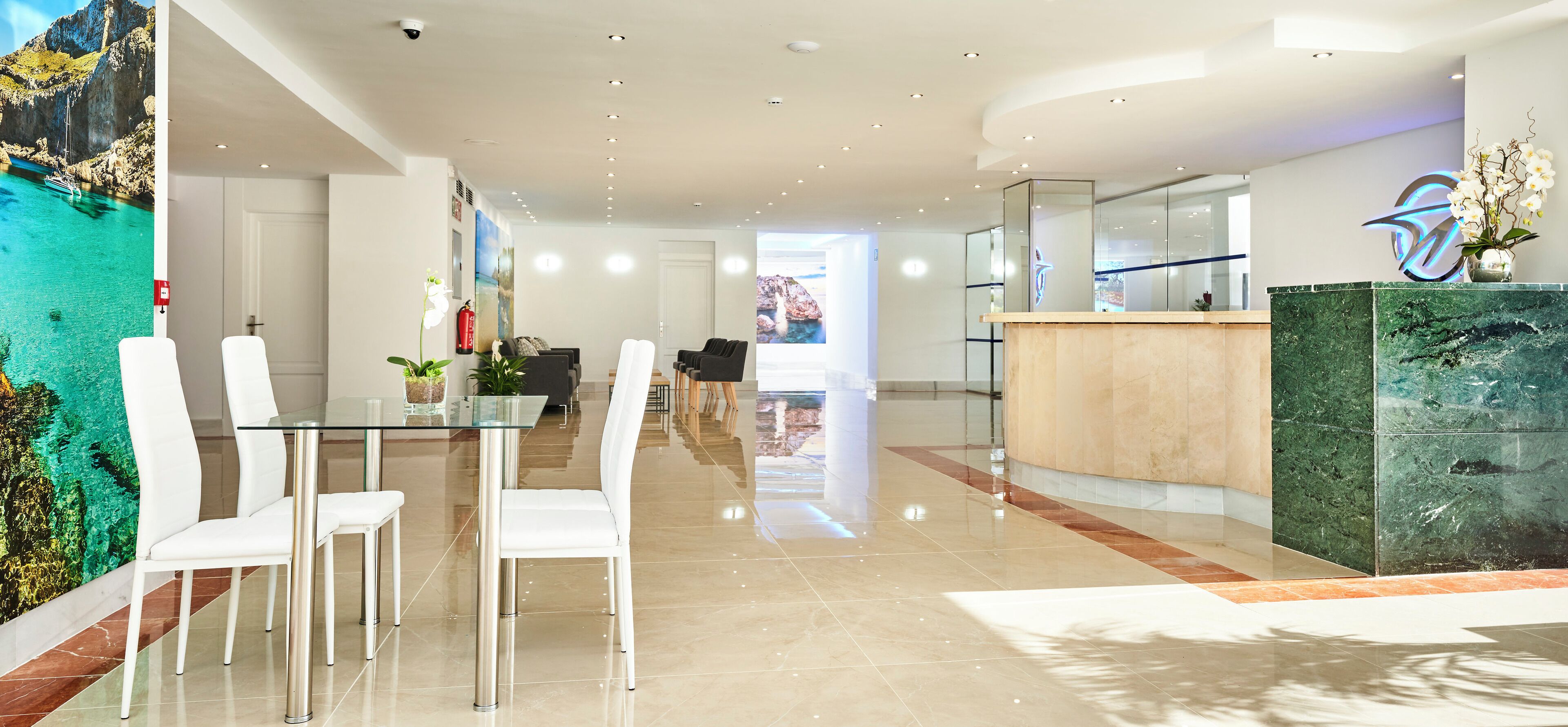 Photo - Globales Torrenova