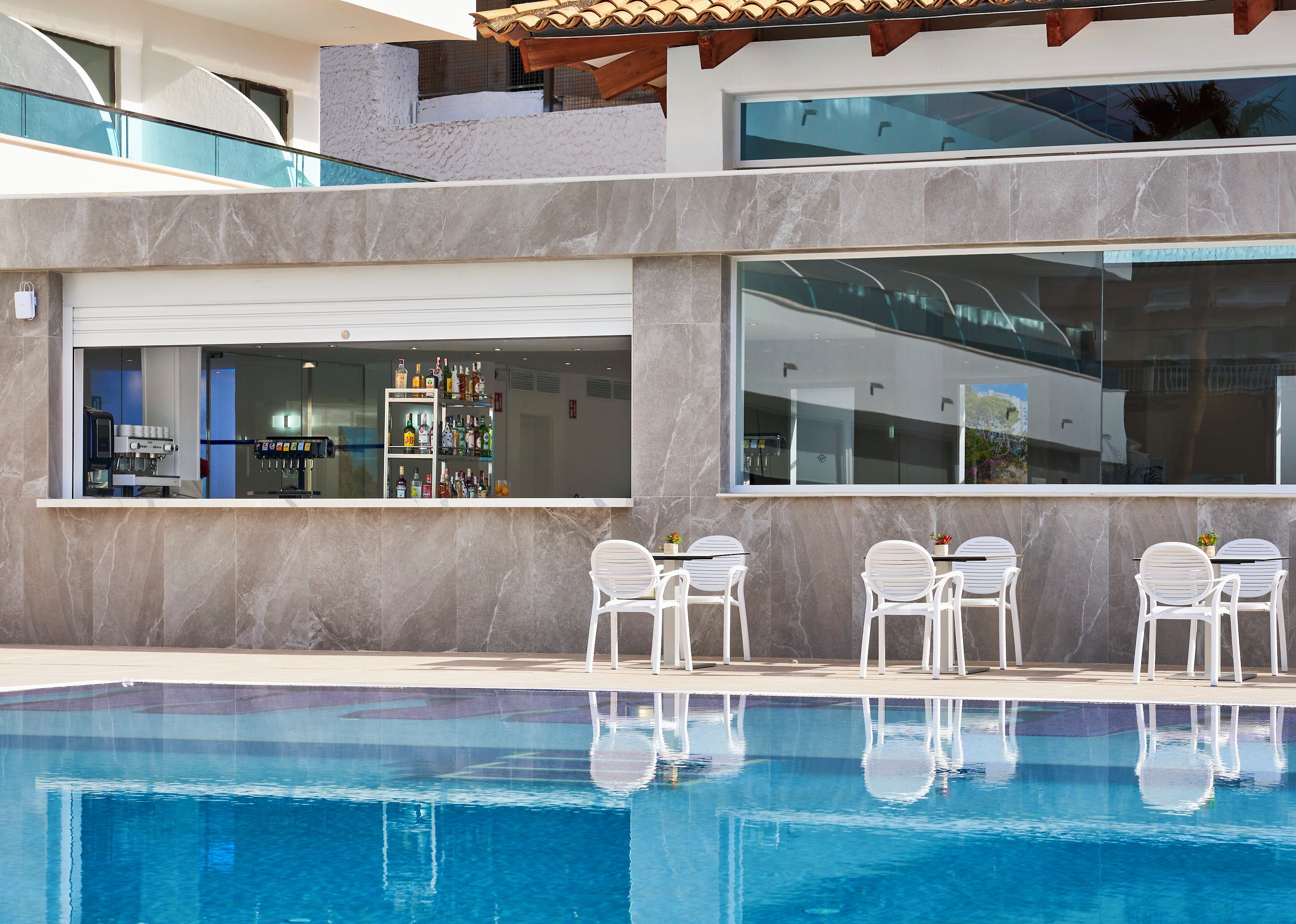 Photo - Globales Torrenova