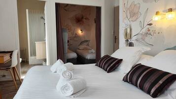 Family Quadruple Room | Premium bedding, individually decorated, desk, soundproofing