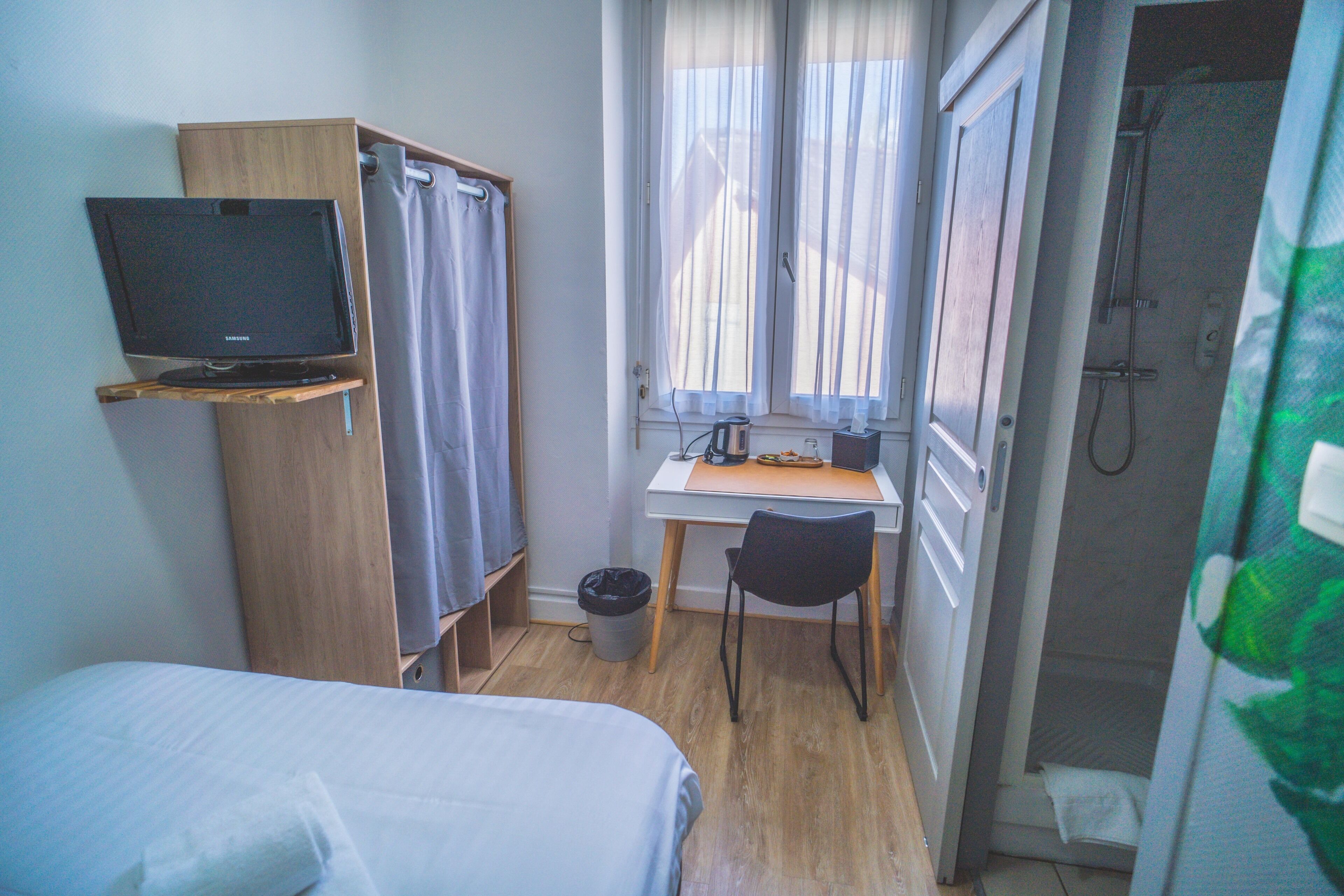 classic single room | premium bedding, individually decorated, desk, soundproofing