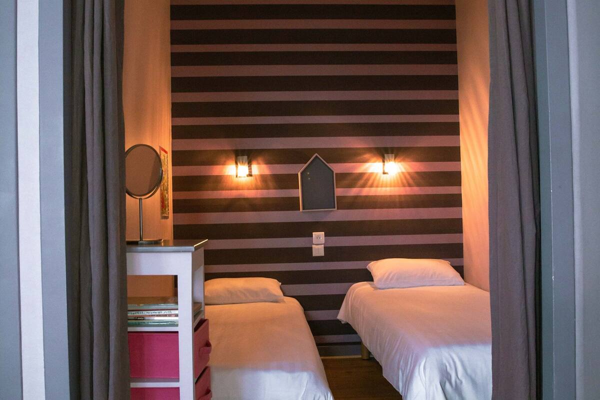 family quadruple room | premium bedding, individually decorated, desk, soundproofing