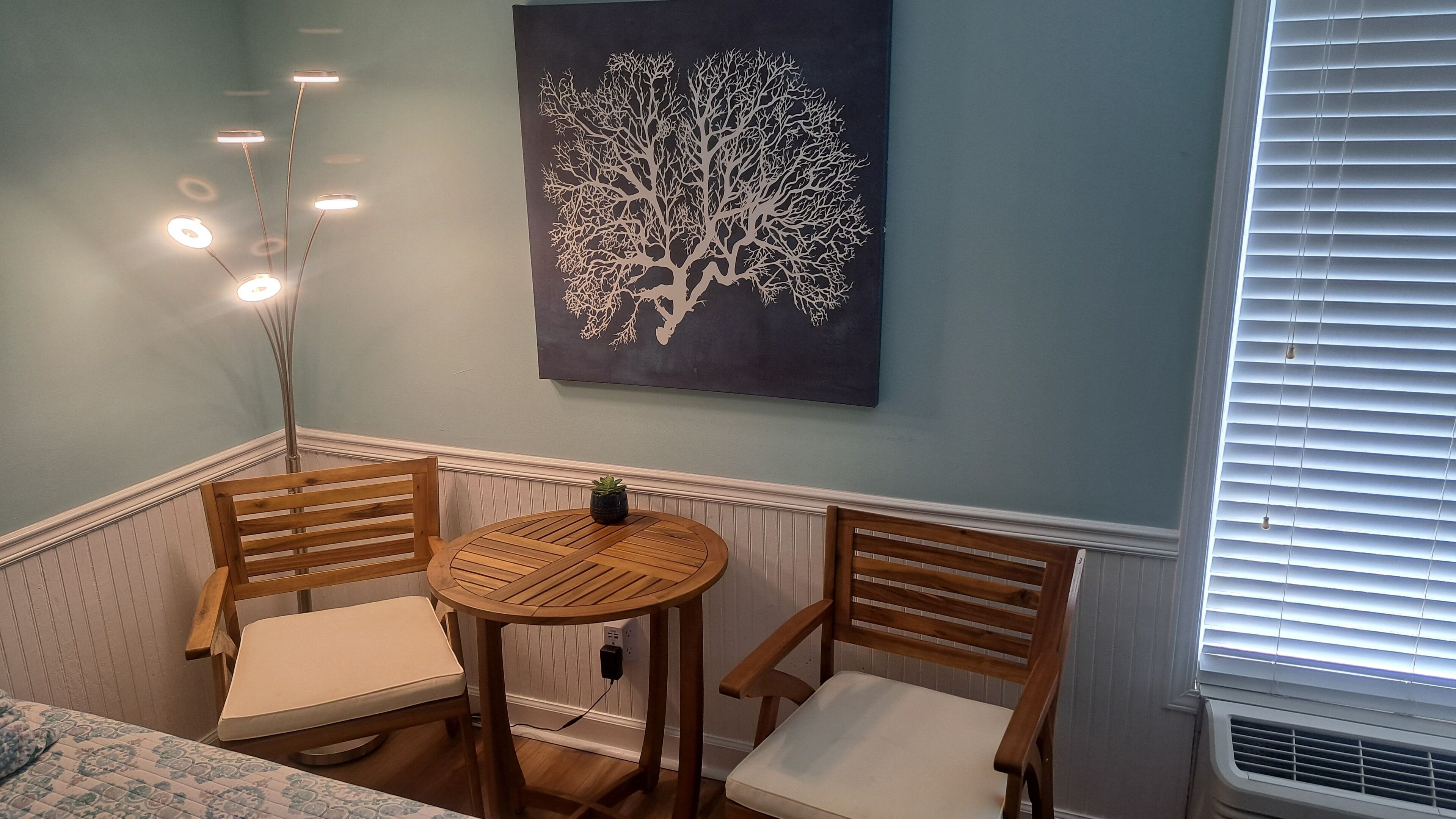 two queen room 216 | premium bedding, individually decorated, individually furnished