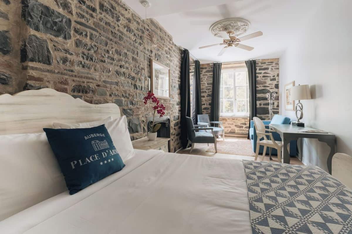 Junior Suite, City View | Premium bedding, pillowtop beds, desk, blackout drapes