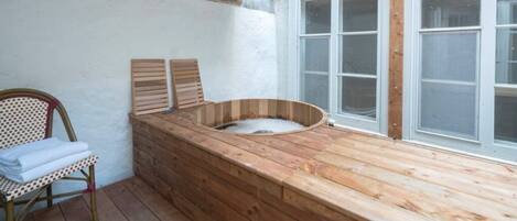 Suite Prestigio | Terraza o patio