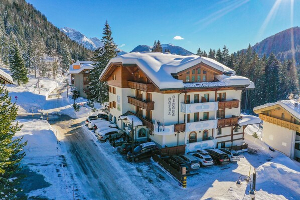 Exterior - Hotel Gianna (Tre Ville)
