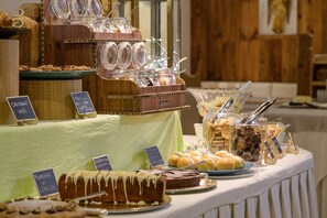 Inbegriffenes Frühstücksbuffet
