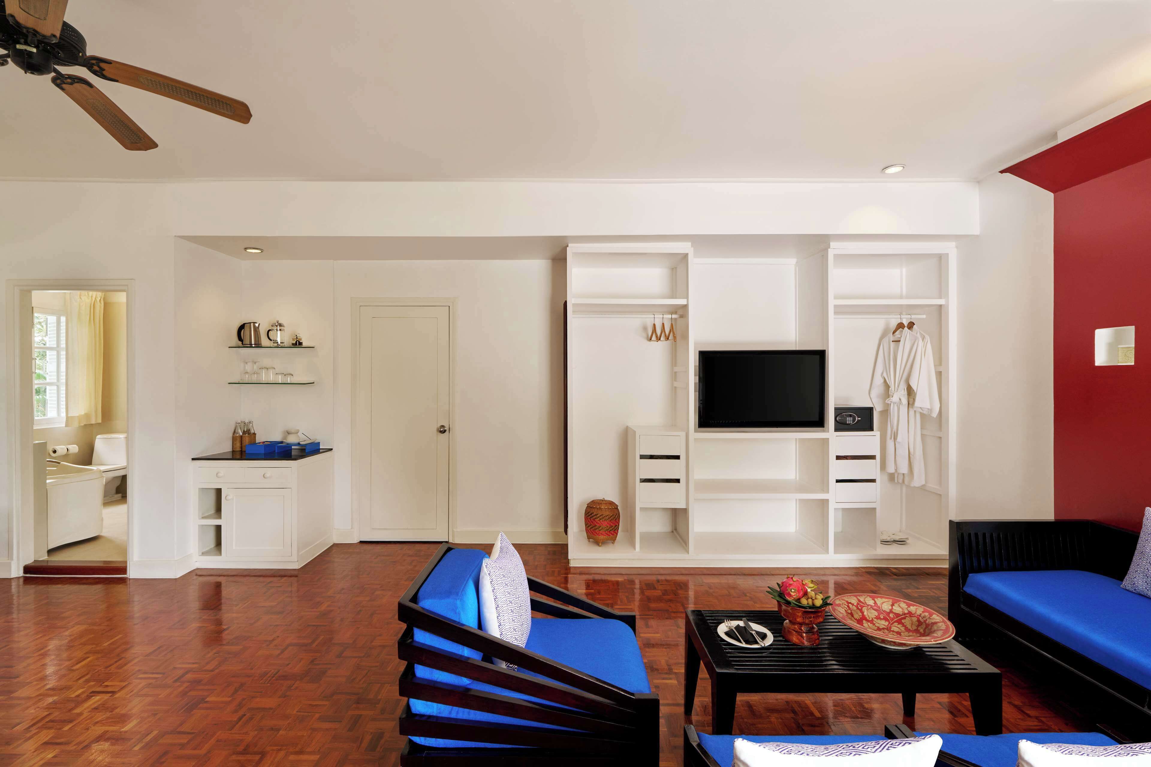 maison suite | 1 bedroom, in-room safe, desk, iron/ironing board