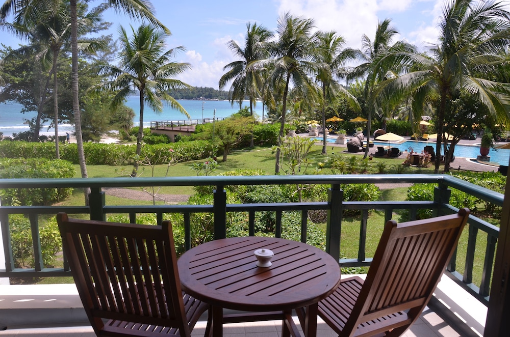 Homm Laguna Bintan by null