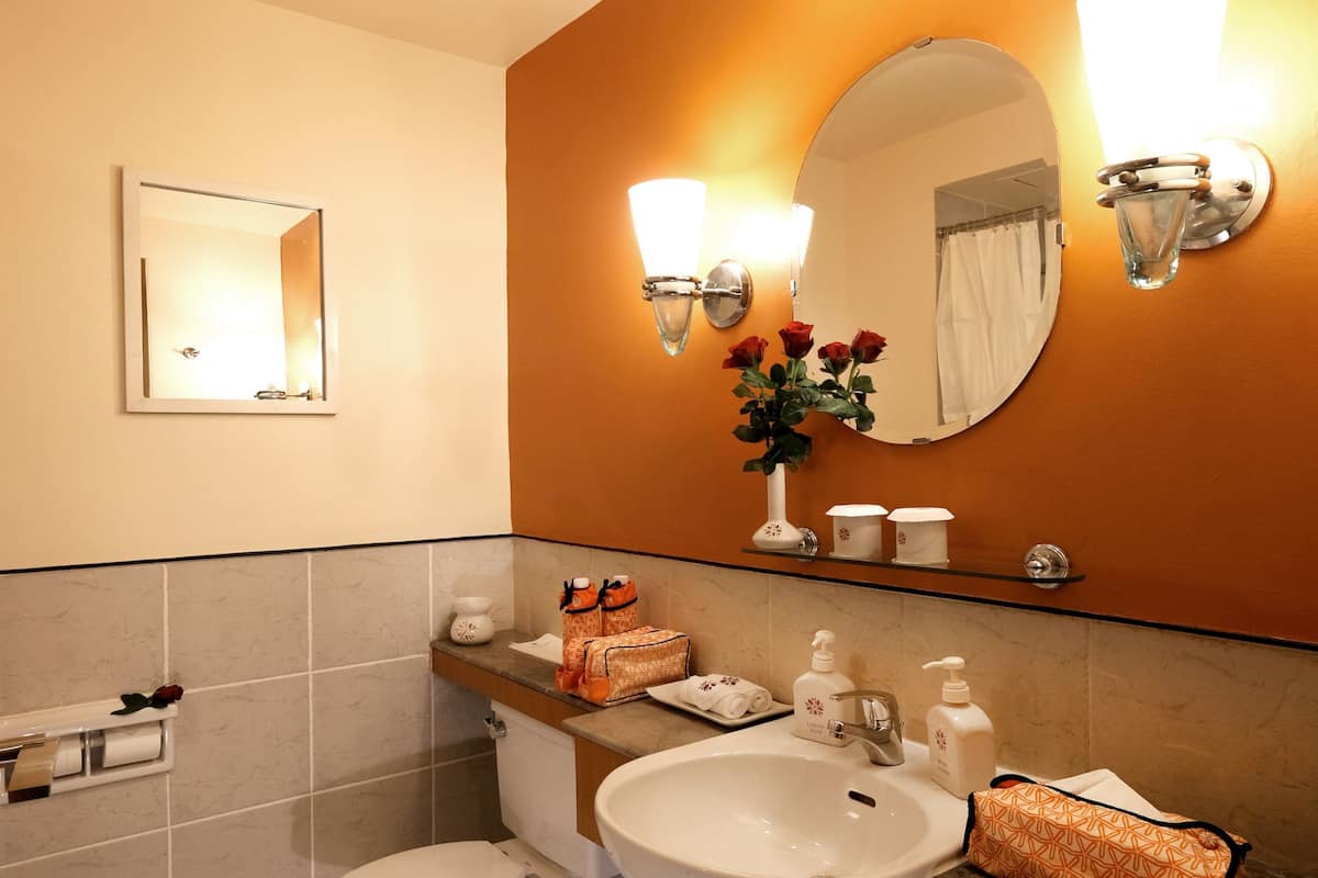 island chill room - free return transfer (bbt terminal and resort) | bathroom | combined shower/bathtub, free toiletries, hair dryer, towels