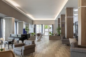 Lobby - B&B Hotels Park Hotel Suisse Santa Margherita Ligure (Santa Margherita Ligure)