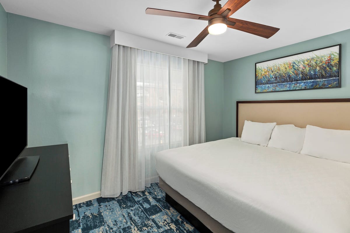 Condo Tiêu chuẩn, 1 phòng ngủ, không hút thuốc, bếp | Bàn ủi/dụng cụ ủi quần áo, truy cập Internet không dây (phụ phí) 