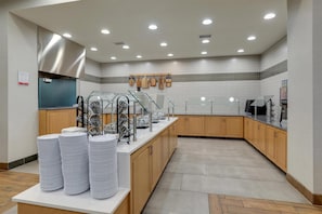 Petit déjeuner buffet compris tous les jours