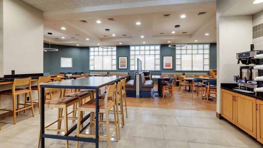 Drury Inn & Suites Dayton North