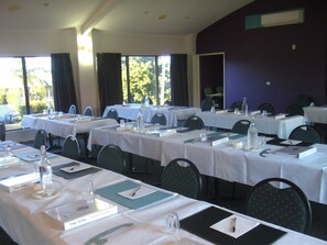 Meeting facility - Harbour City Motel (Gladstone)