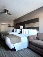 Cortinas blackout, tabla de planchar con plancha y wifi gratis