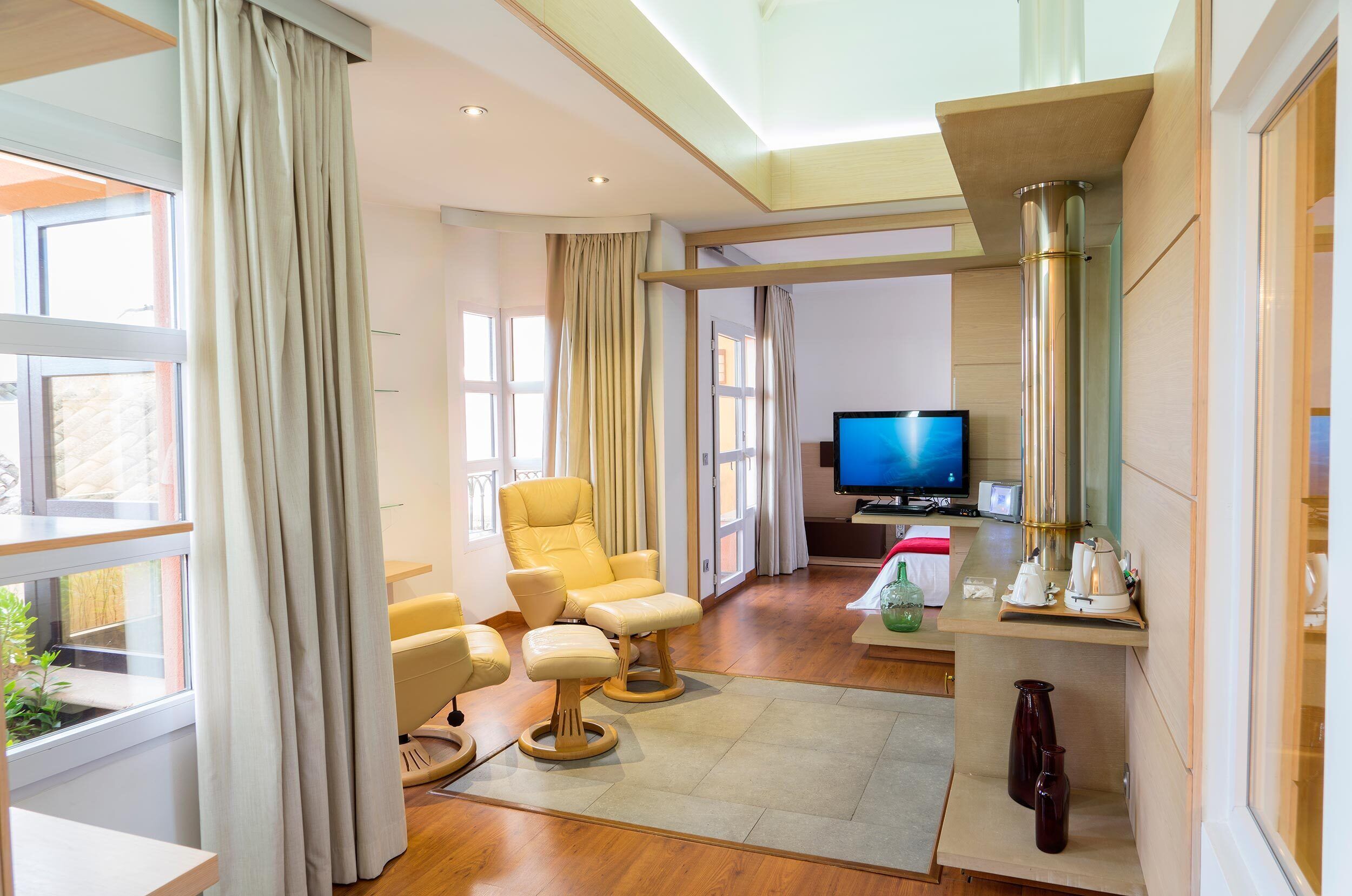 suite | down duvets, memory-foam beds, minibar, in-room safe