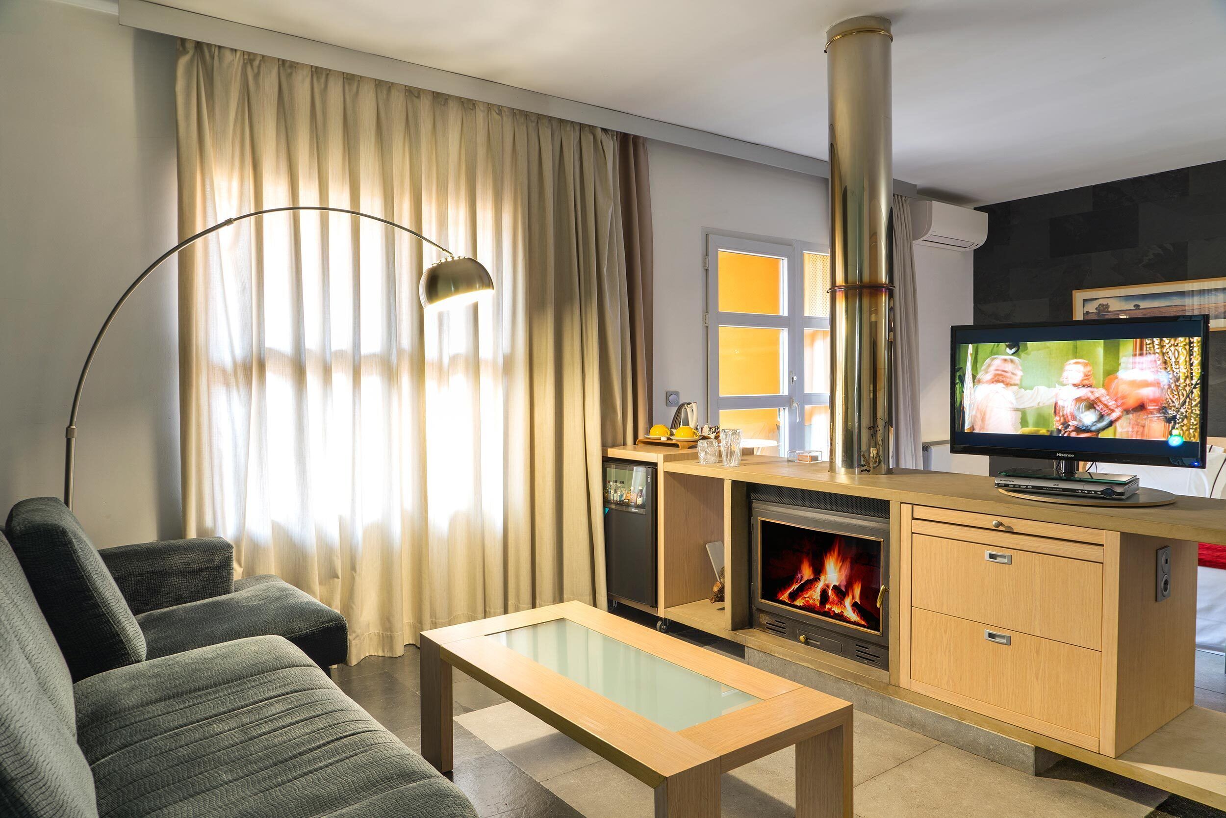 suite | down duvets, memory-foam beds, minibar, in-room safe